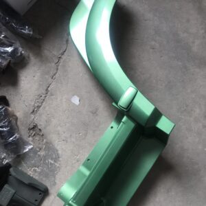 Vè chắn lốp nửa trước màu xanh