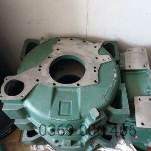 Bưởng máy sau xe Howo AZ1500010012
